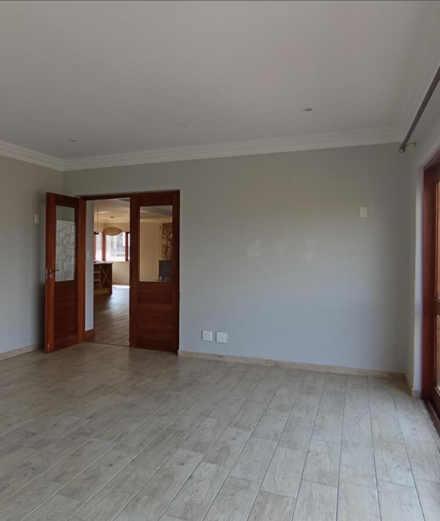 5 Bedroom Property for Sale in Xanadu Eco Park North West